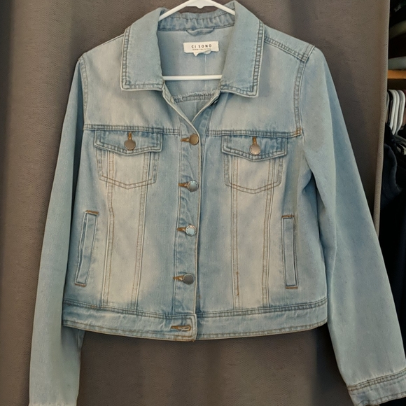 Jackets & Blazers - Denim jacket